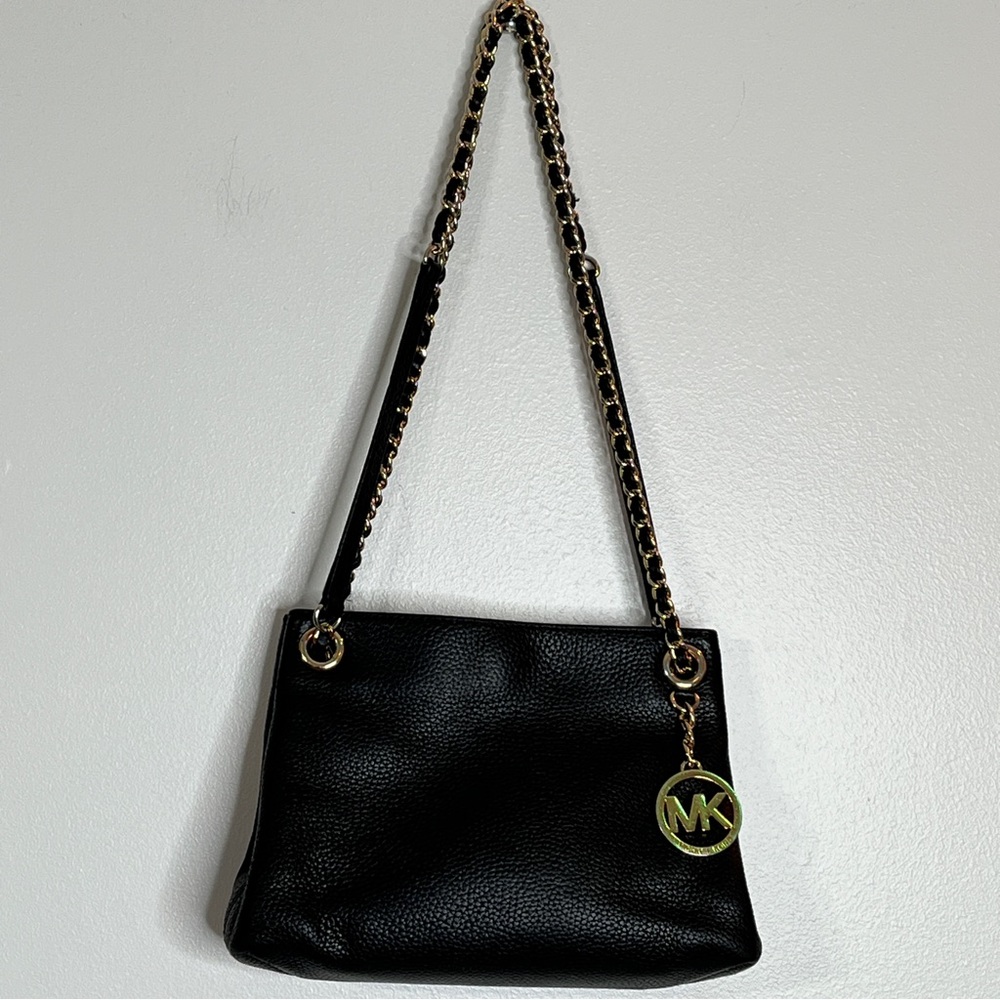MICHAEL Michael Kors Black Leather Jet Set Chain Shoulder Bag - Picture 11 of 11